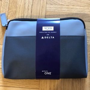 Tumi for Delta One amenities kit - new in package